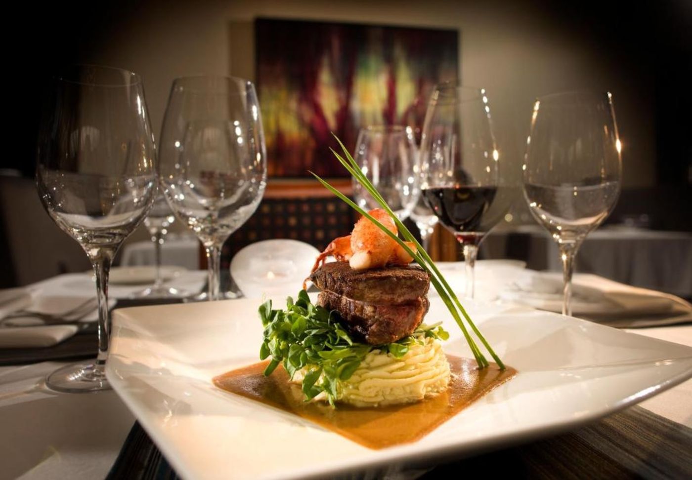 Executive-Hotel-Vancouver-Airport-Restaurant-12