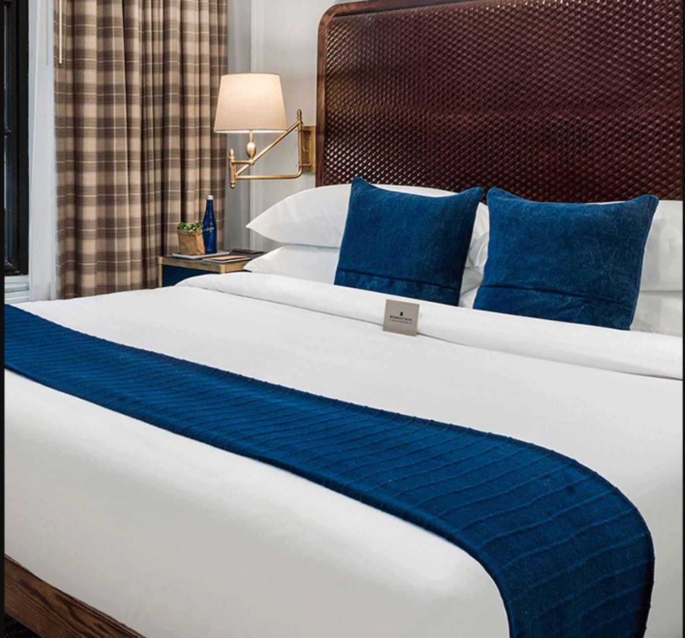 Merrion-Row-Hotel-And-Public-House-Room-4