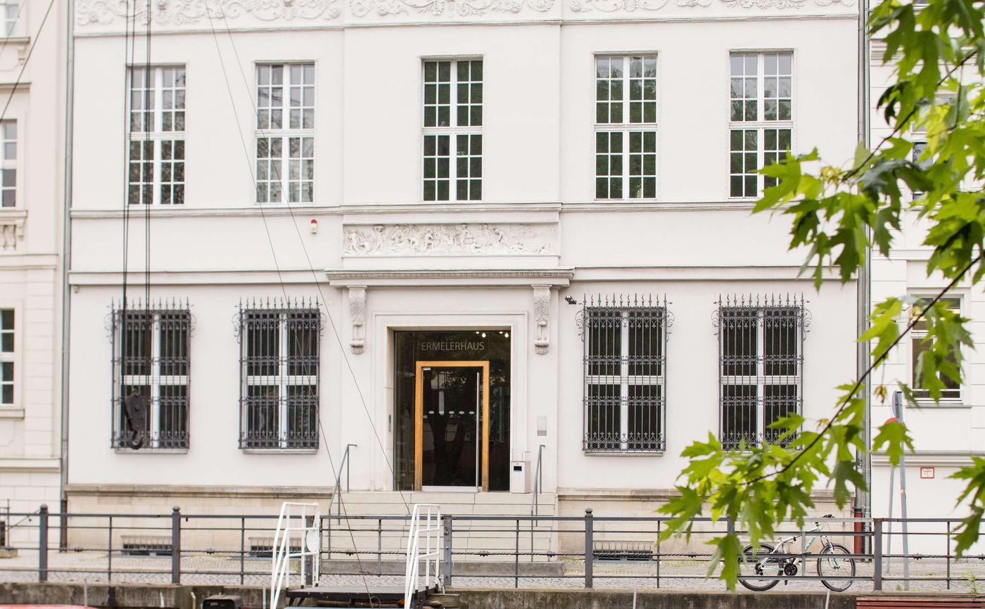 art-otel-berlin-mitte-powered-by-Radisson-Hotels-General-view-3