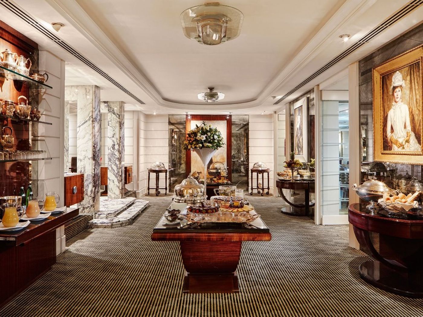 Hotel-Lord-Byron-Small-Luxury-Hotels-of-the-World-General-view-12