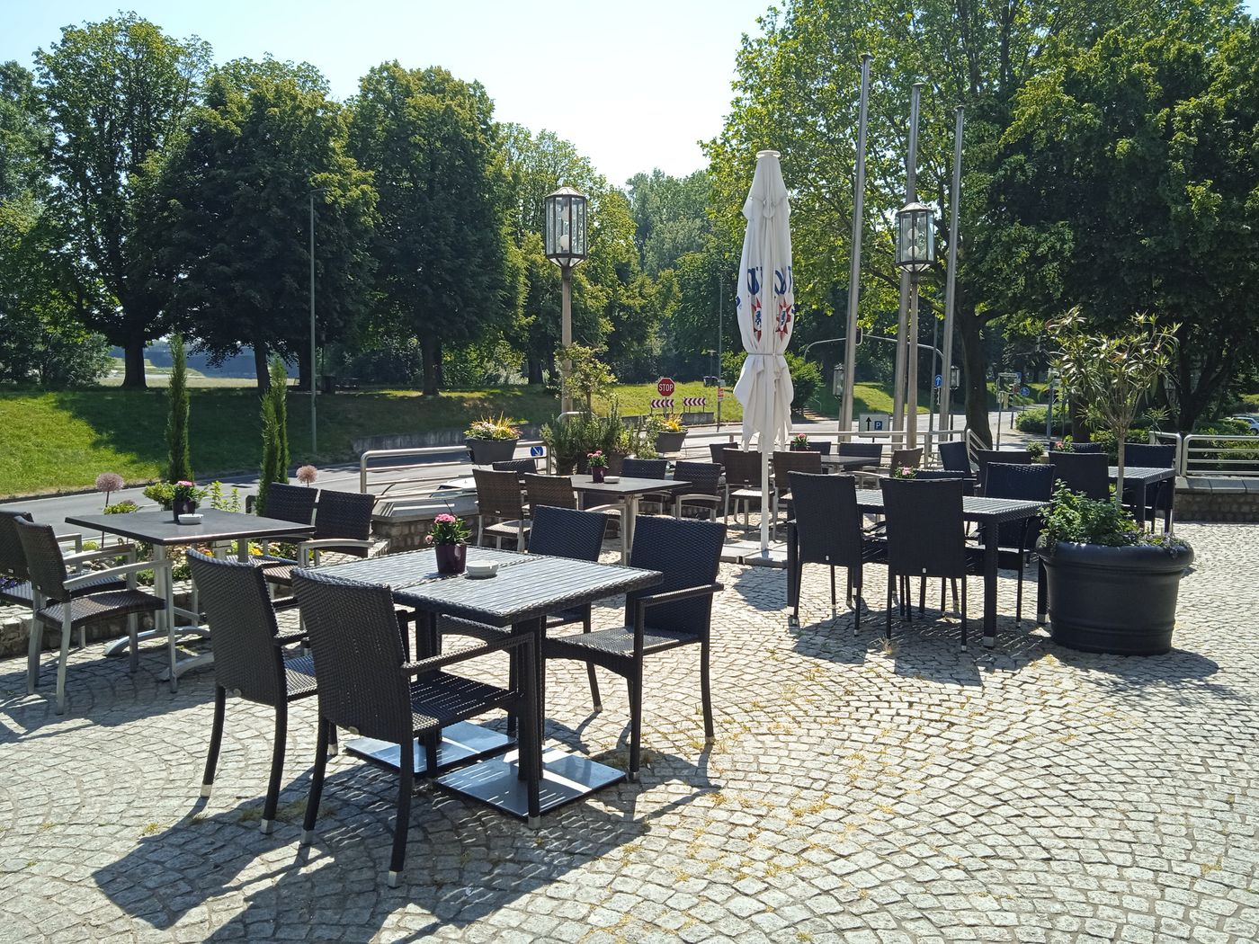 Crowne Plaza Dusseldorf - Neuss - Germany - NEUSS - Terrace - 5