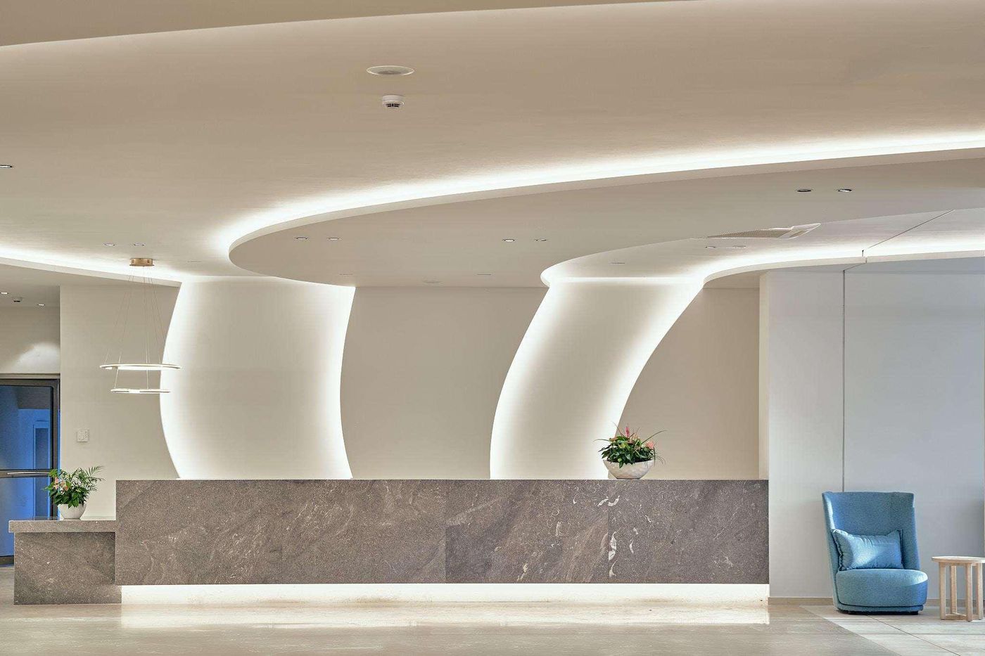 Princess-Sun-Lobby-50