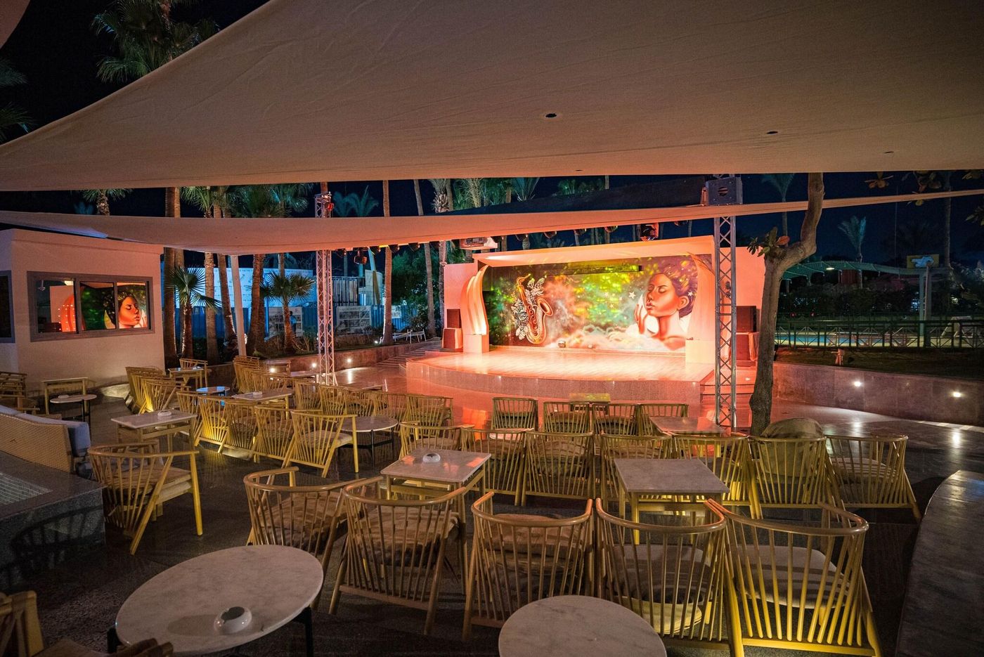 Novotel-Sharm-El-Sheikh-Beach-Sports-and-Entertainment-79