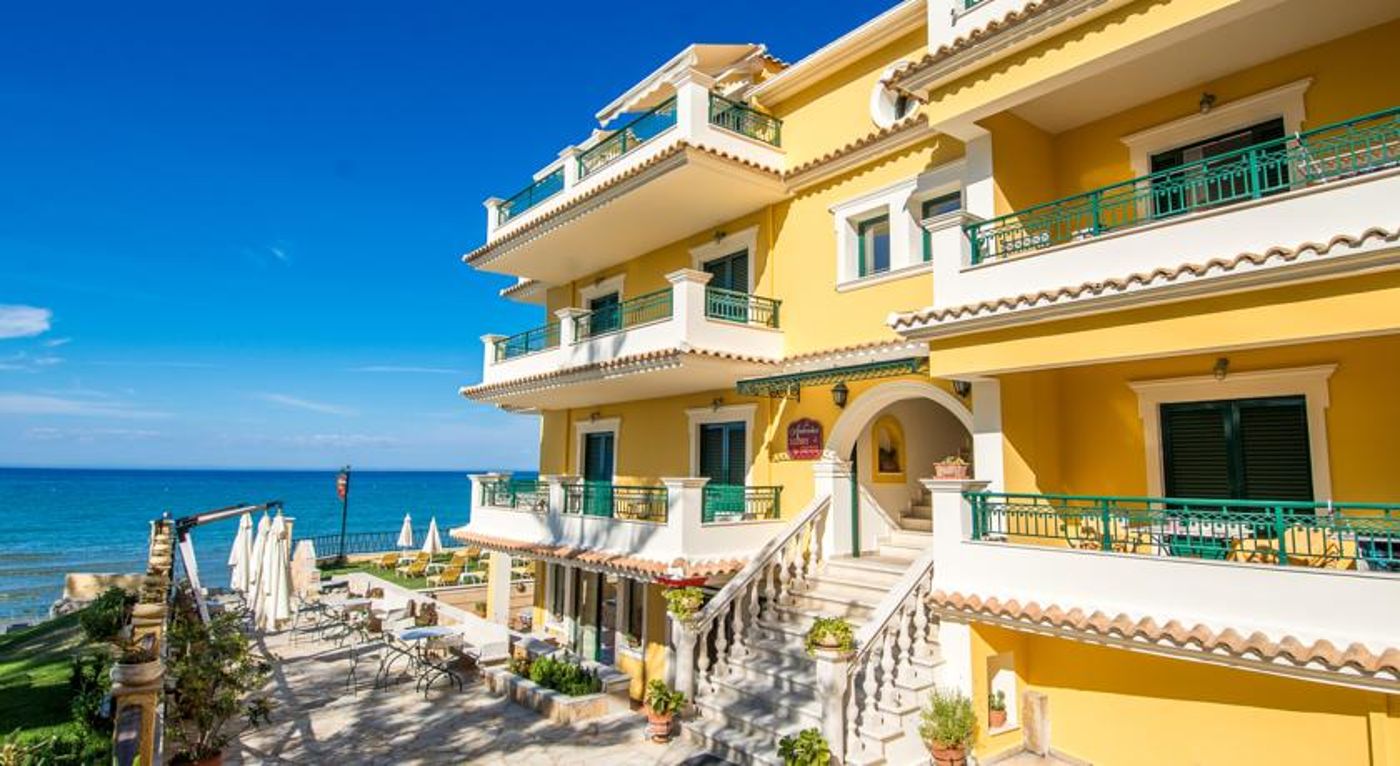 Andreolas Luxury Suites