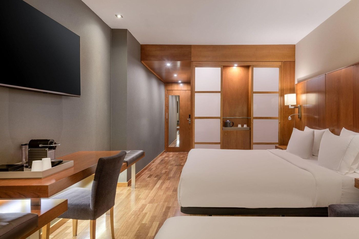 AC-Madrid-Aitana-Room-11