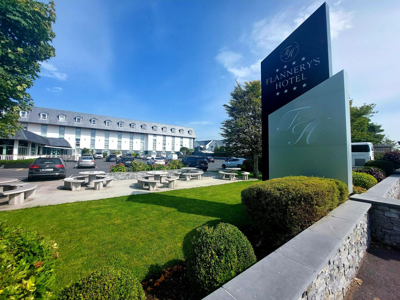 Flannerys Hotel Galway-Ireland-GALWAY-General view-4