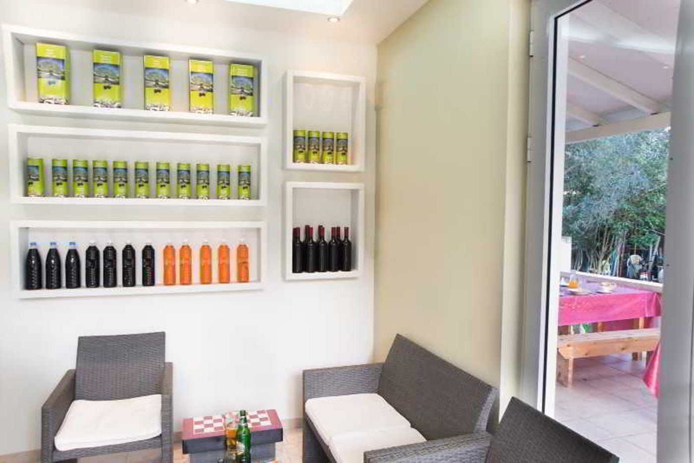 Herodotos-Studios-Lobby-30