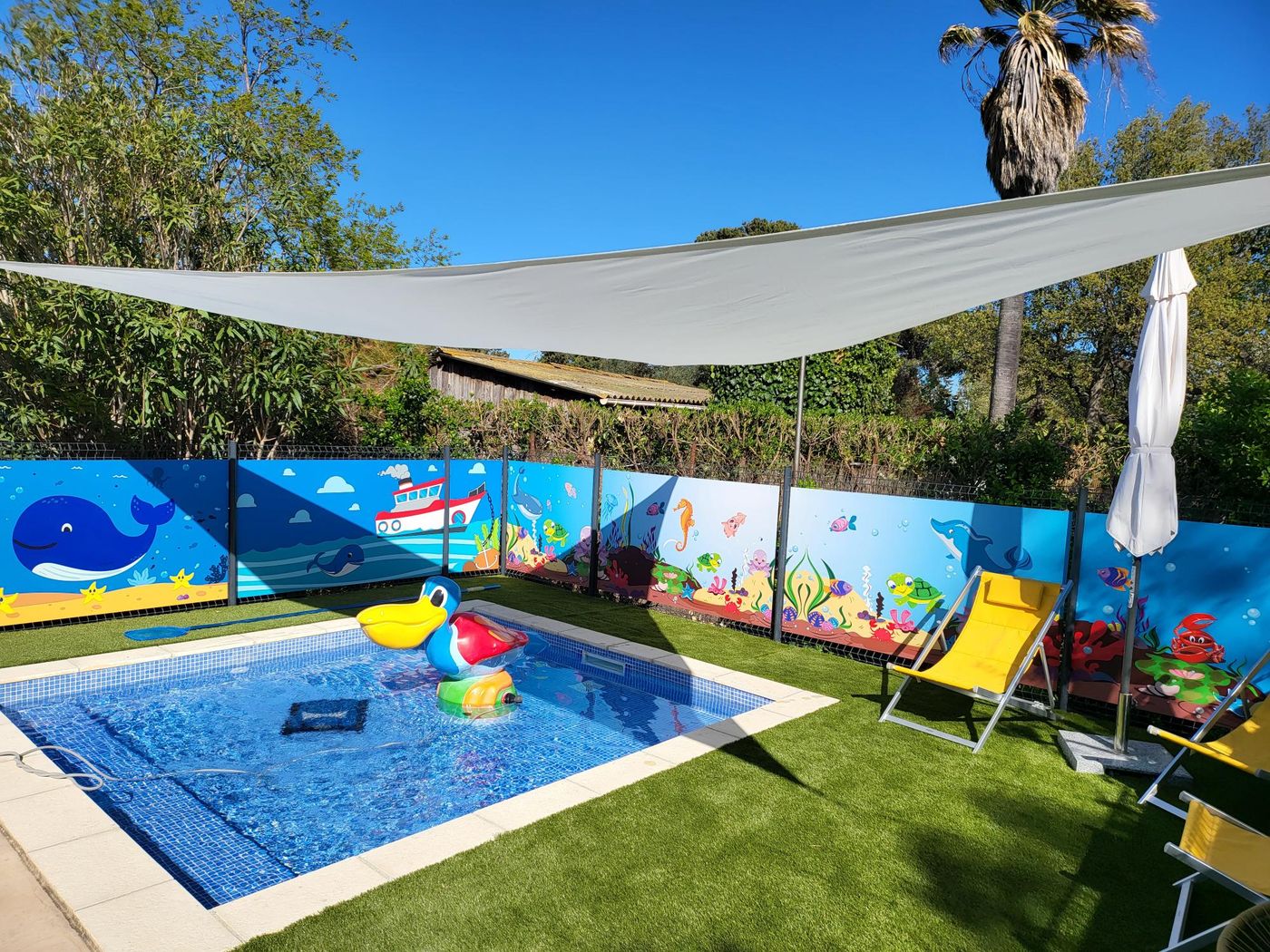 Imagine Roussillon-France-Canet-en-Roussillon-Room-8