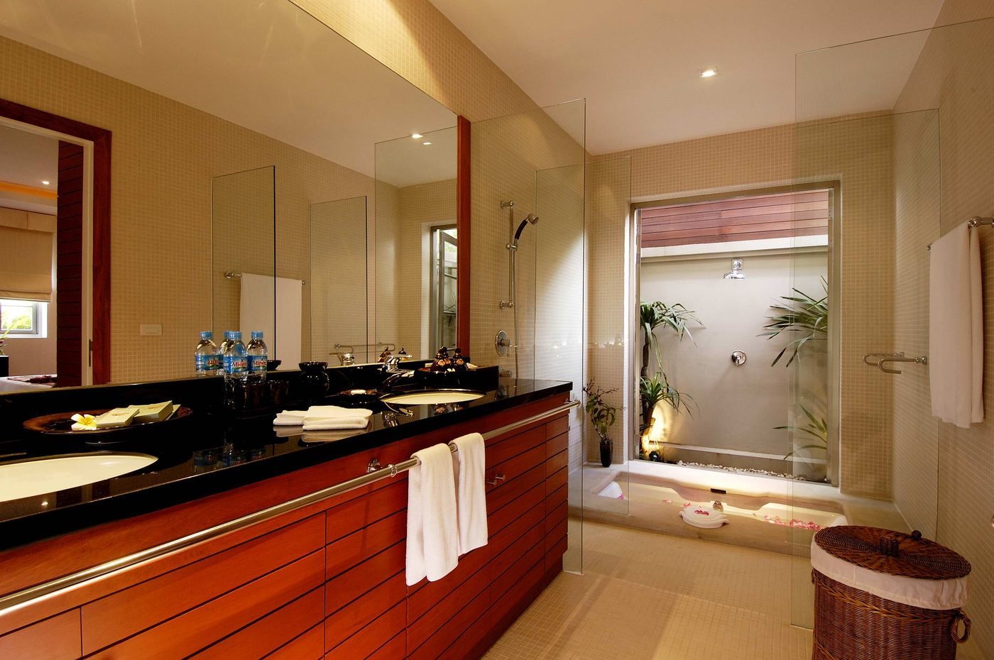 The-Residence-Resort---Spa-Retreat-Room-32