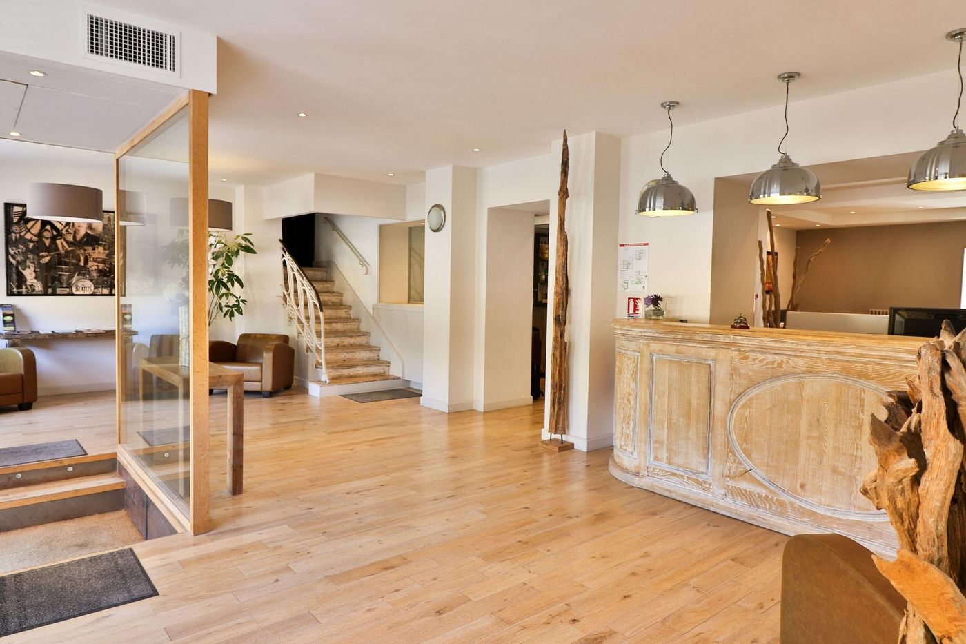 Hôtel Le Provençal-France-BANDOL-Lobby-8