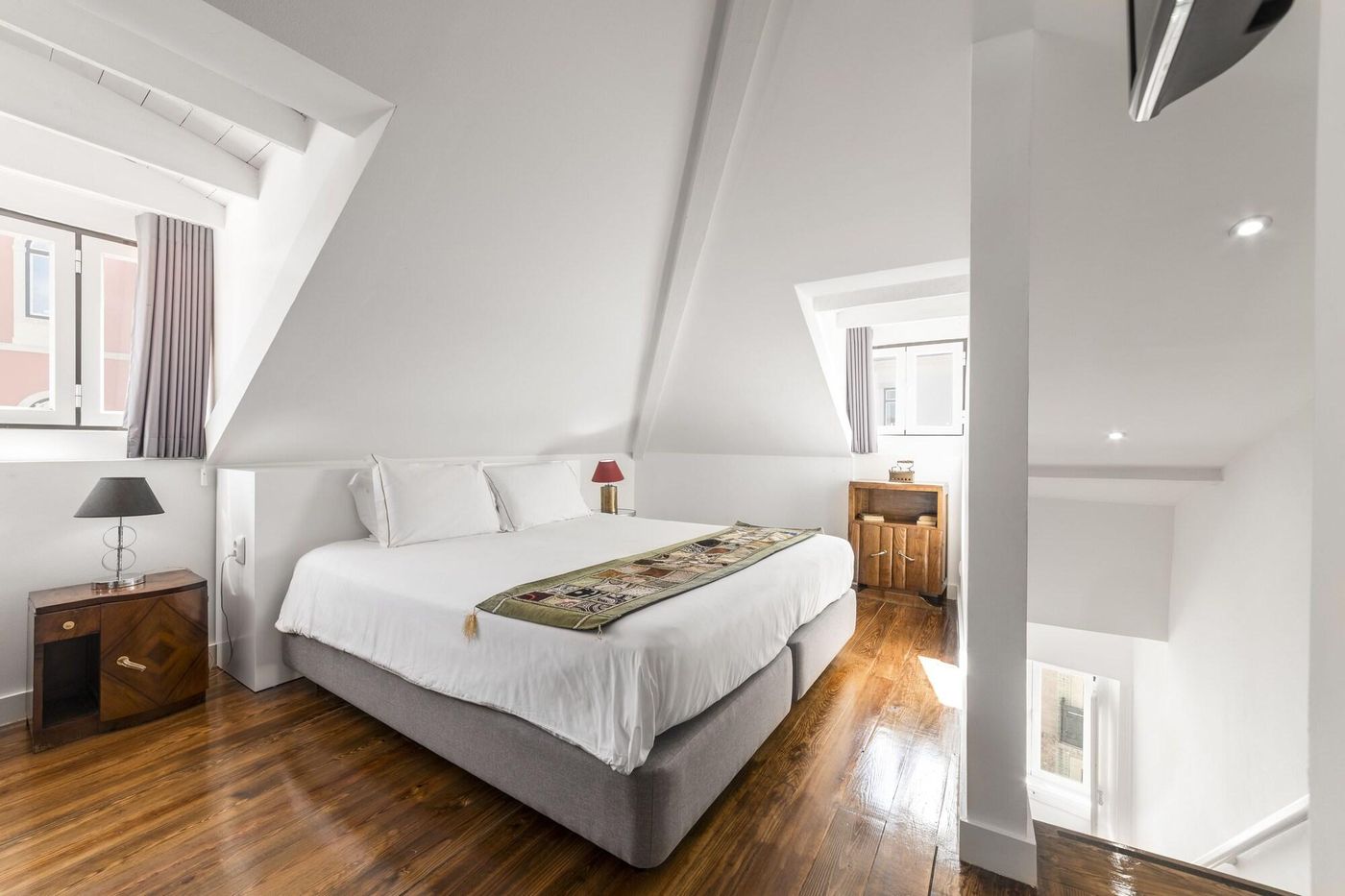 Casa Do Jasmim By Shiadu-Portugal-Lisbon-Room-6