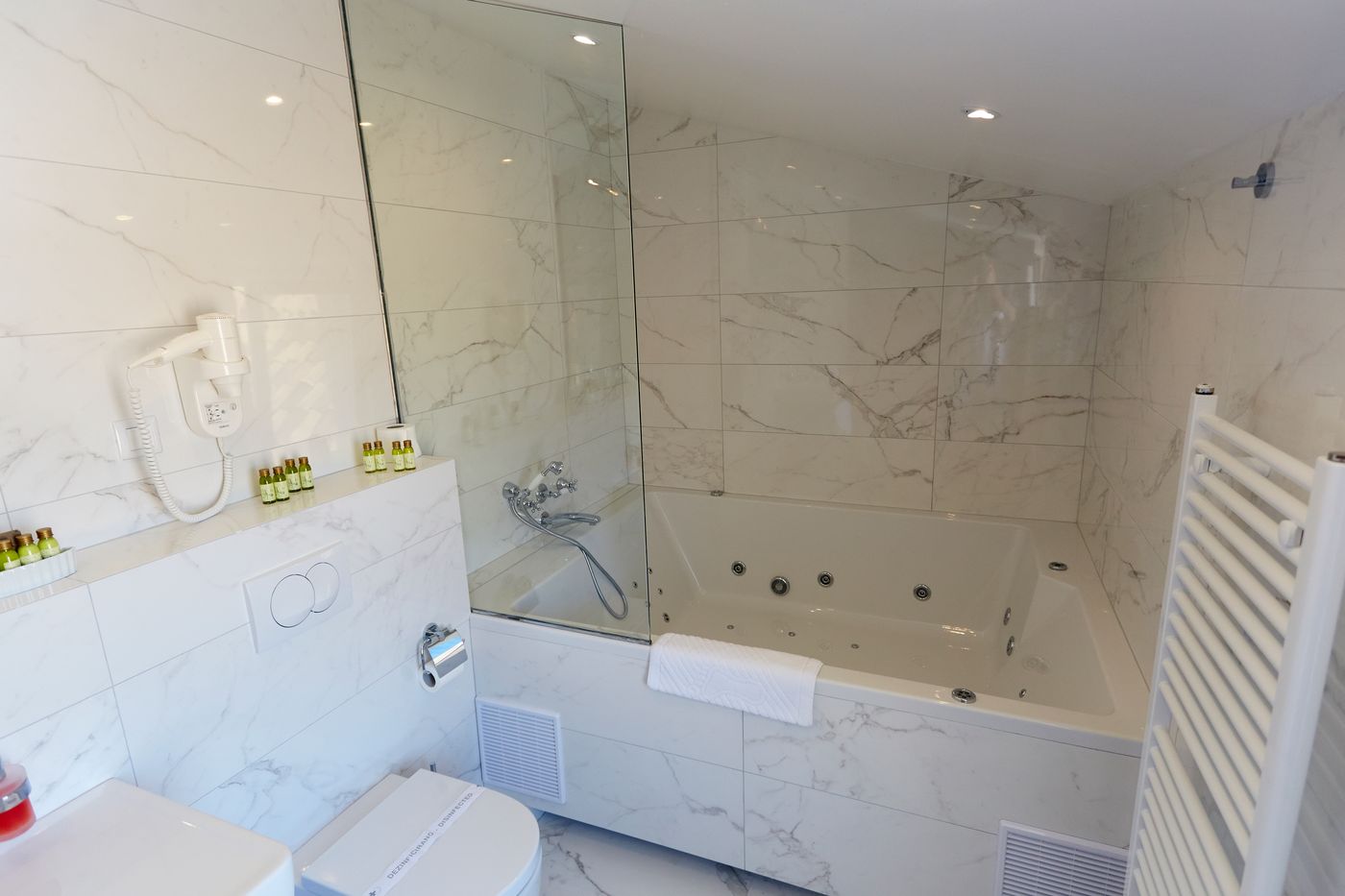 Heritage-Jupiter-Luxury-Hotel-Room-64