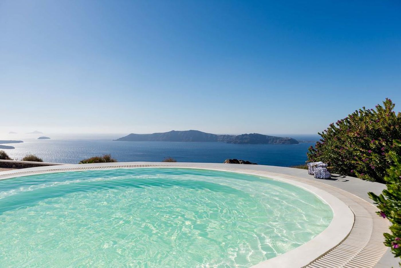 Pantheon Deluxe Villas