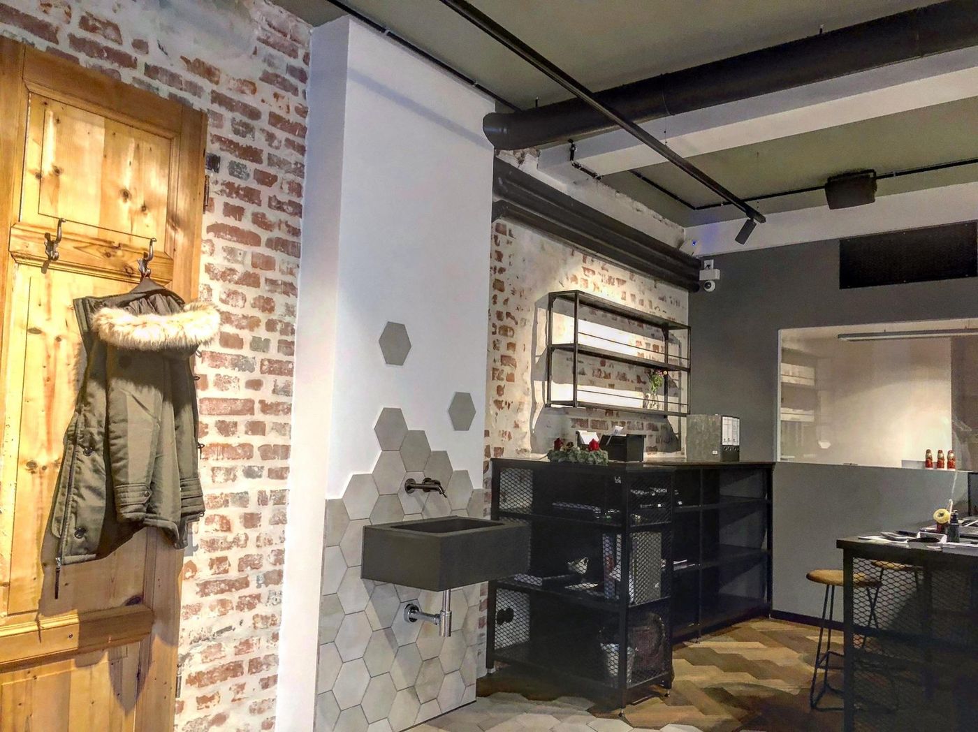 Bruderherz-Germany-NUREMBERG-Lobby-2