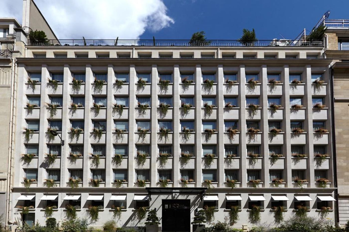 Juliana - France - PARIS - General view - 7