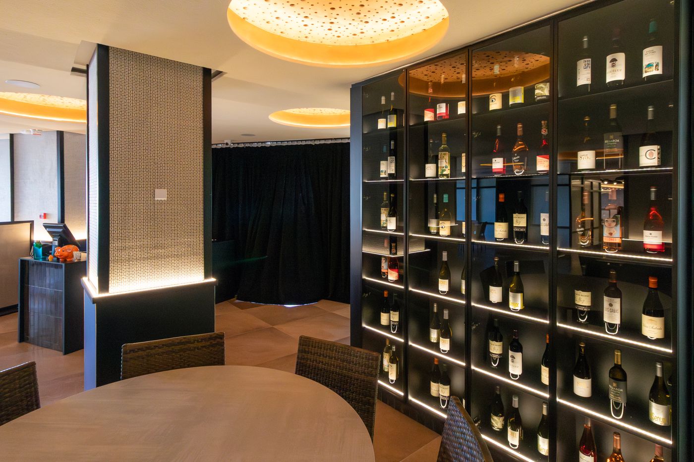 Golden-Donaire-Beach-Restaurant-44