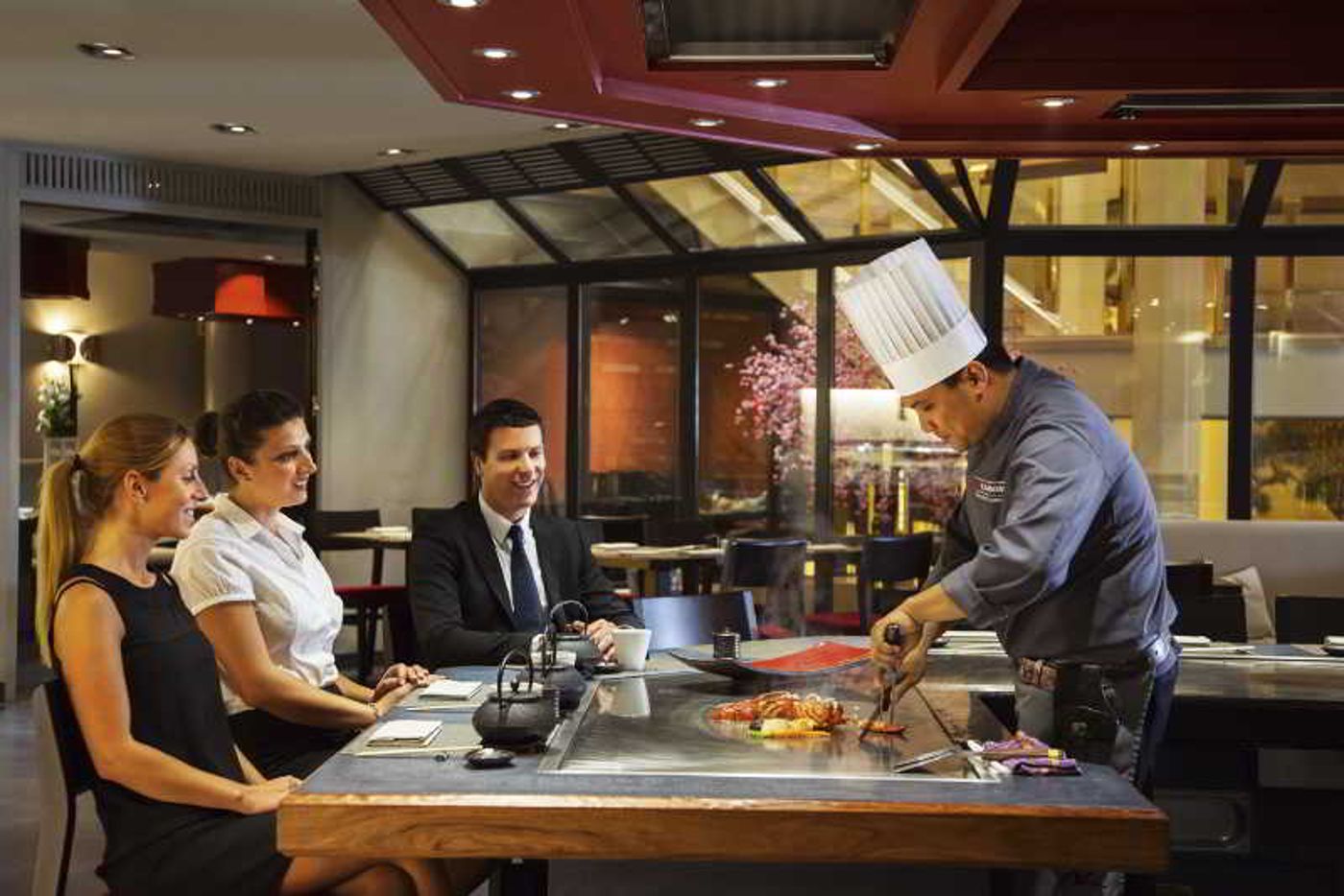 Movenpick-Hotel-And-Casino-Geneva-Restaurant-33