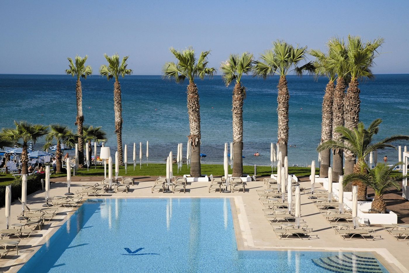 Tsokkos-Vrissiana-Beach-Hotel-Pool-42