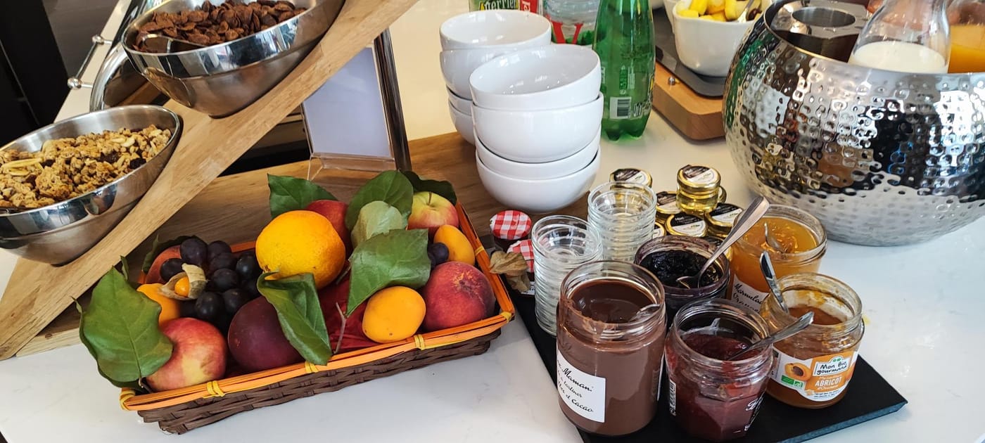 Hotel-Elysees-Bassano-Restaurant-65