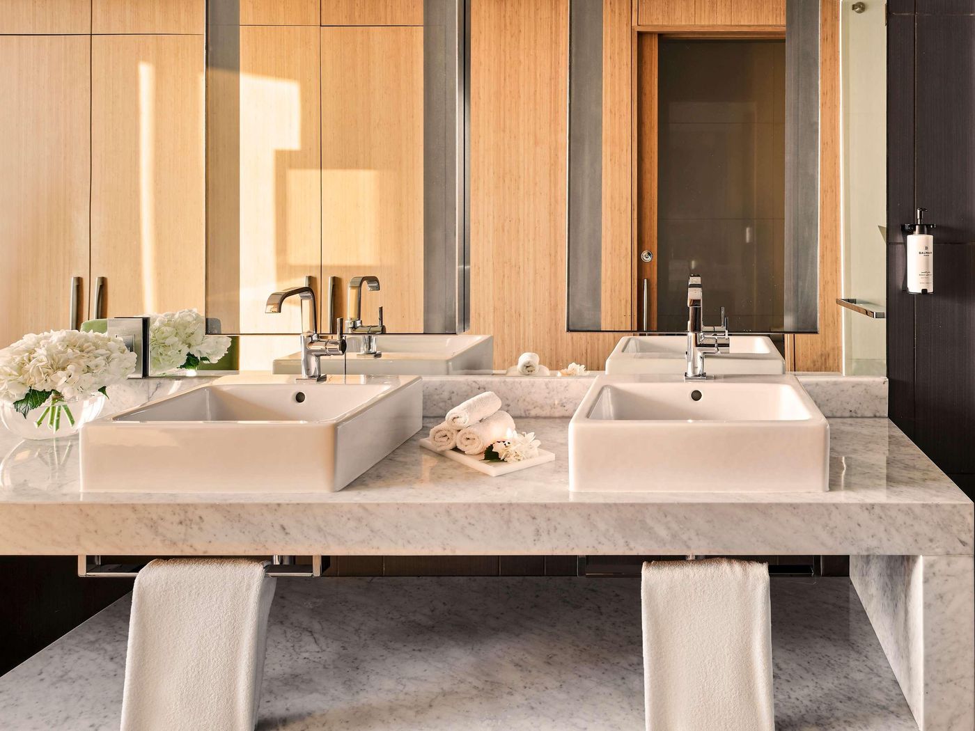 Sofitel-Dubai-Downtown-Room-82