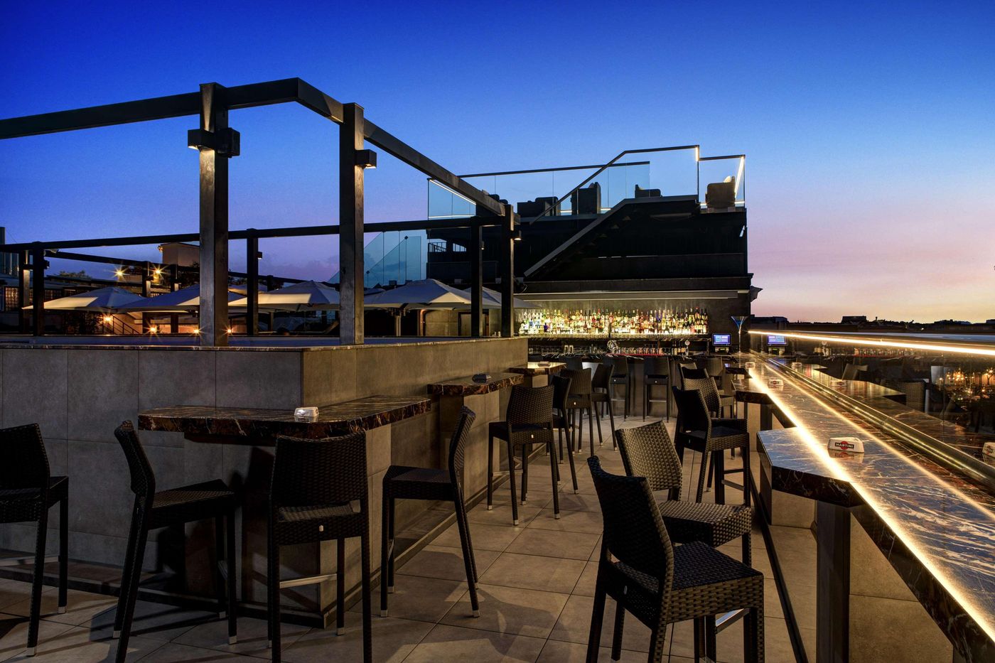 Golden-Tulip-Rome-Piram-Bar-57