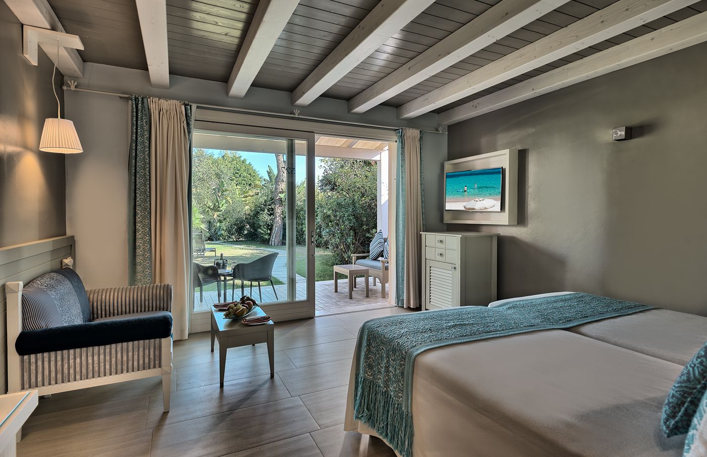Forte-Village-Resort-Le-Palme-Room-14