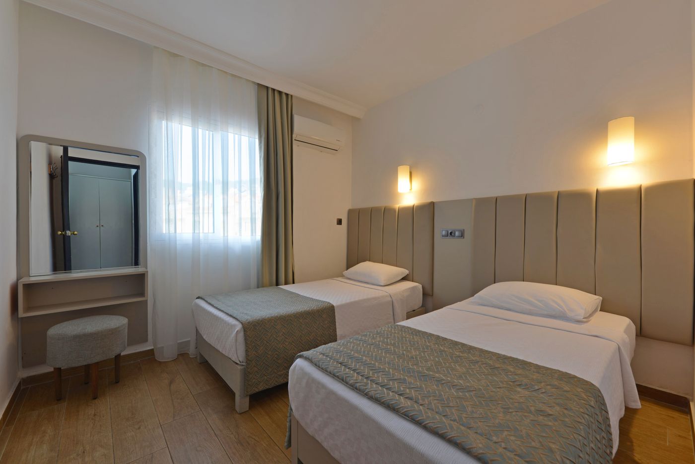Golden-Orange-Apart-Hotel-Room-15