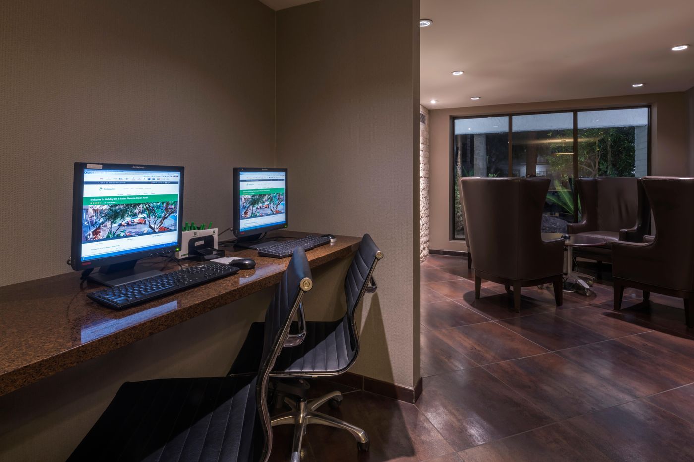 Holiday Inn & Suites Phoenix Airport North-United States-Phoenix-General view-7