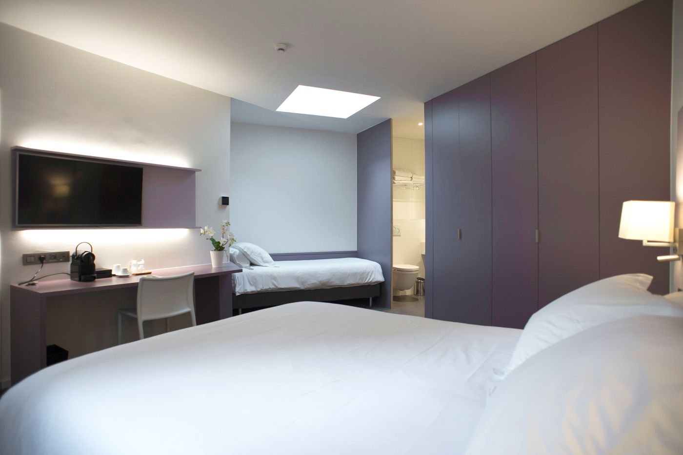 Hotel-Du-Congres-Room-32