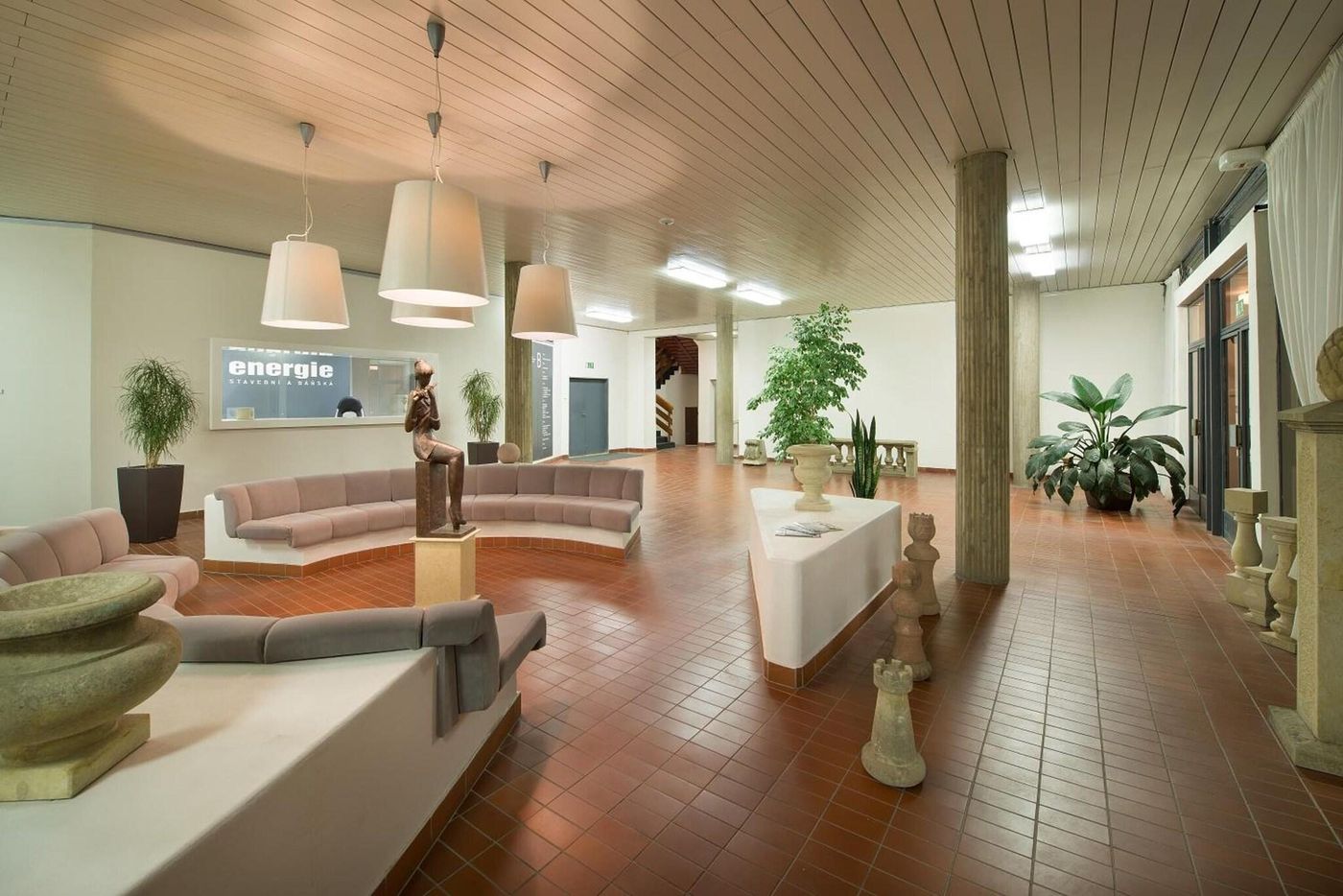 Energe-Sports-and-Entertainment-11