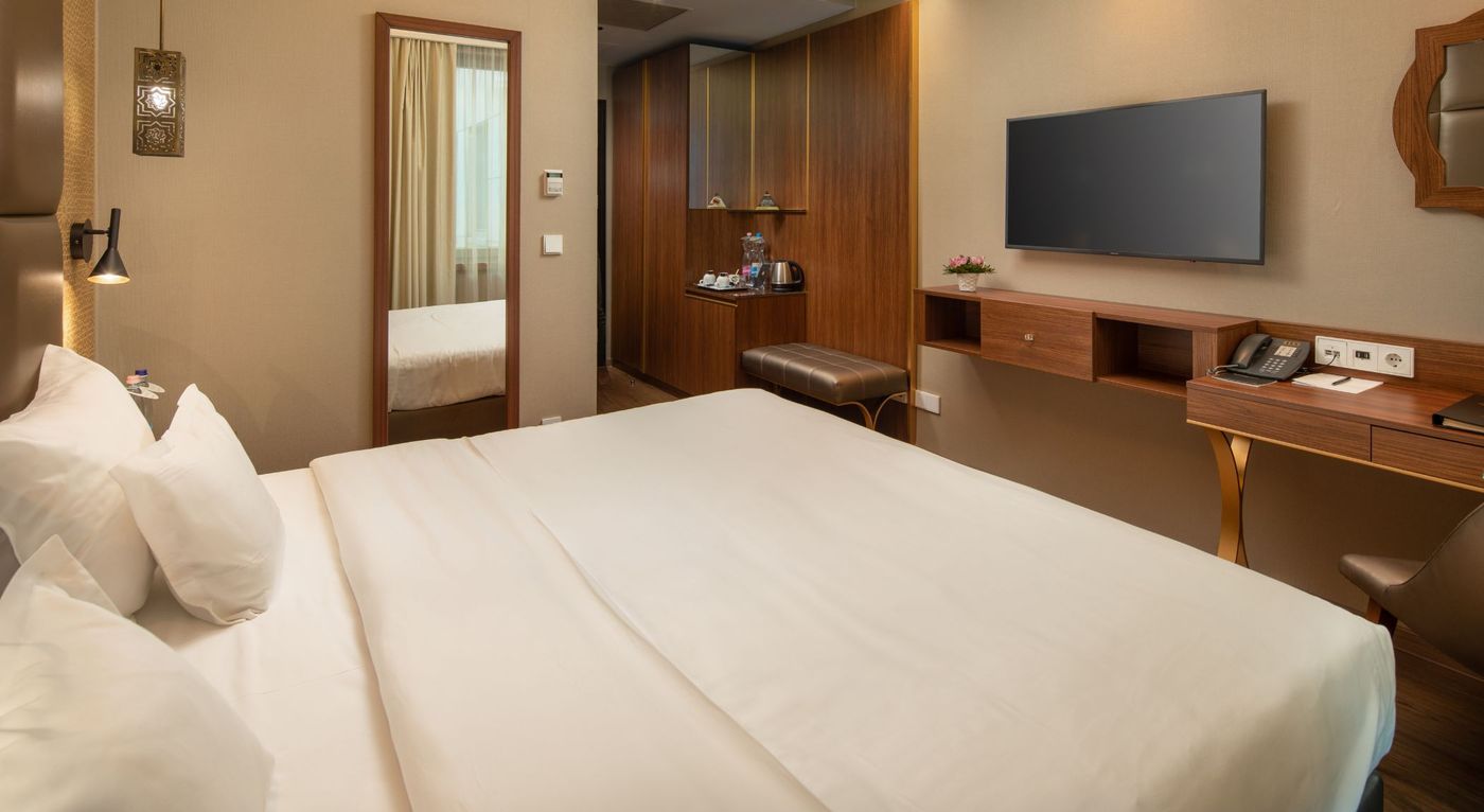 Continental-Hotel-Budapest-Room-37