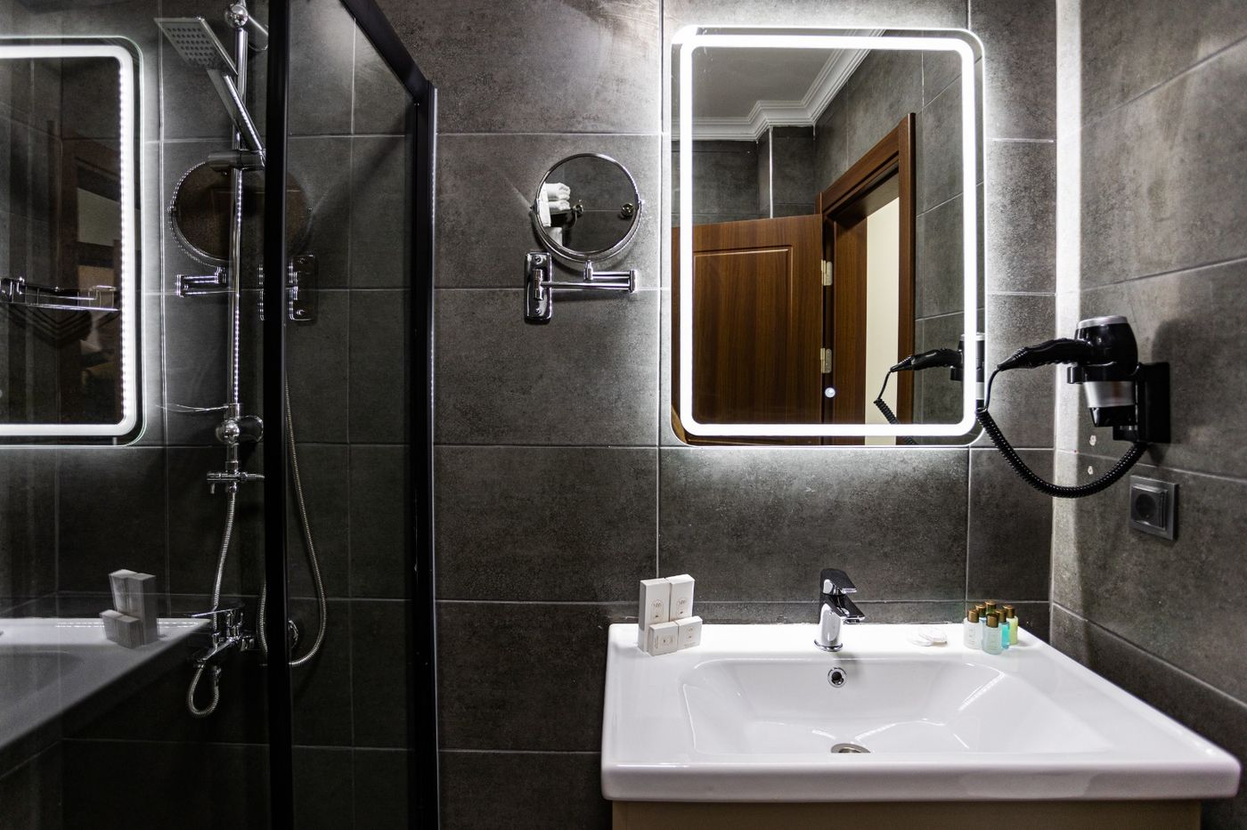 Mays Royal Hotel-Turkey-Fatih-Room-6