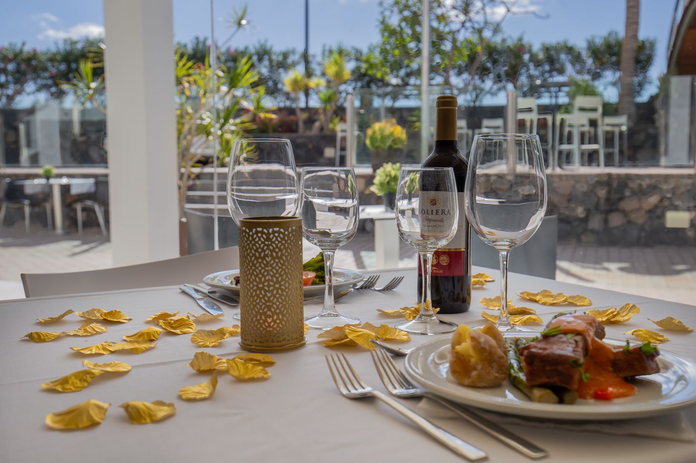 R2-Bahi-a-Design-Hotel---Spa-Wellness---Adult-Only-Restaurant-65