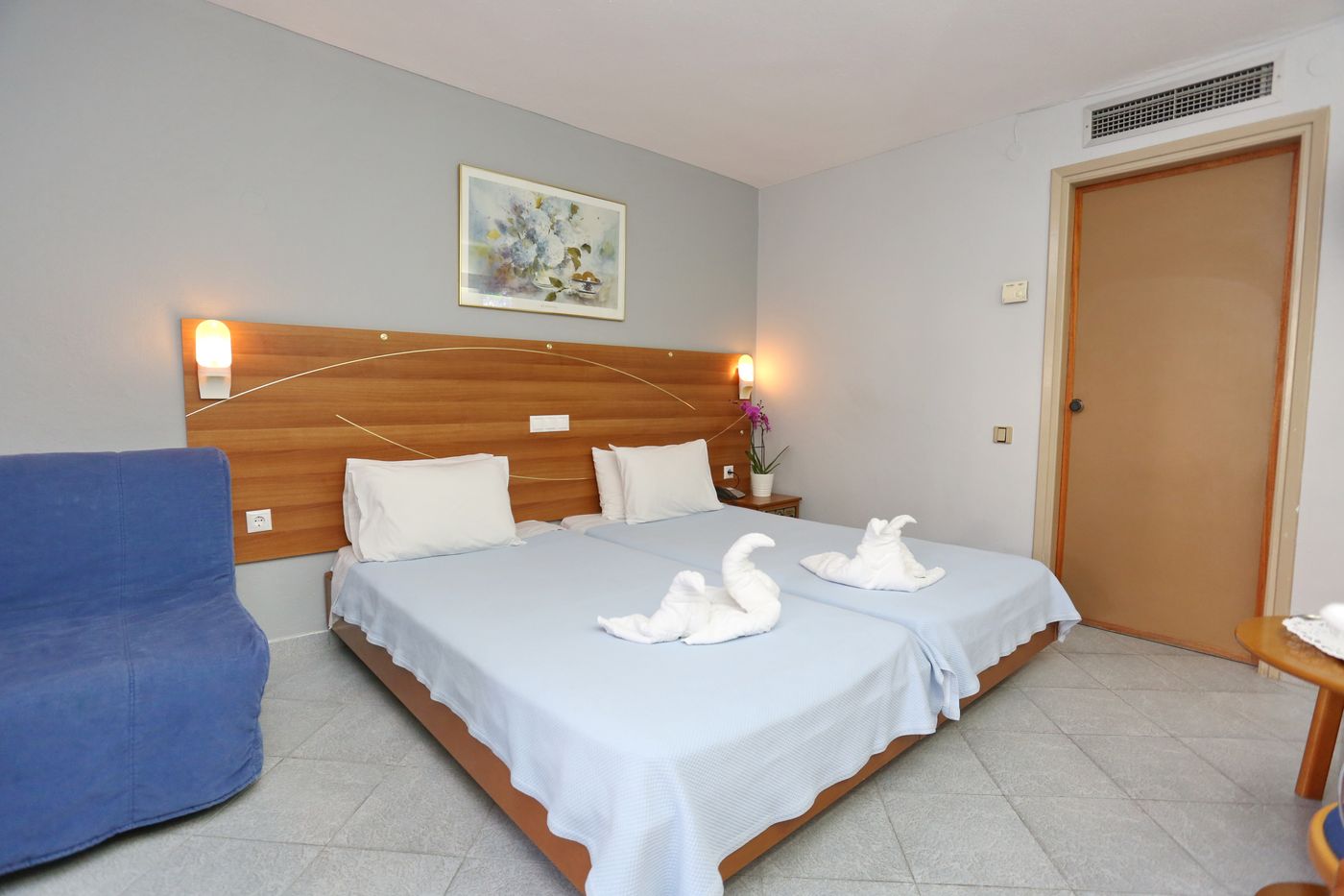 Dionysos Hotel and Suites