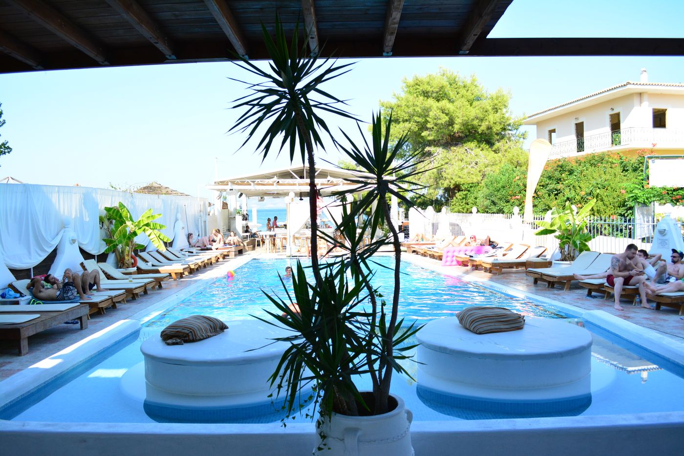 Cavo-D-Oro-Complex-Pool-13