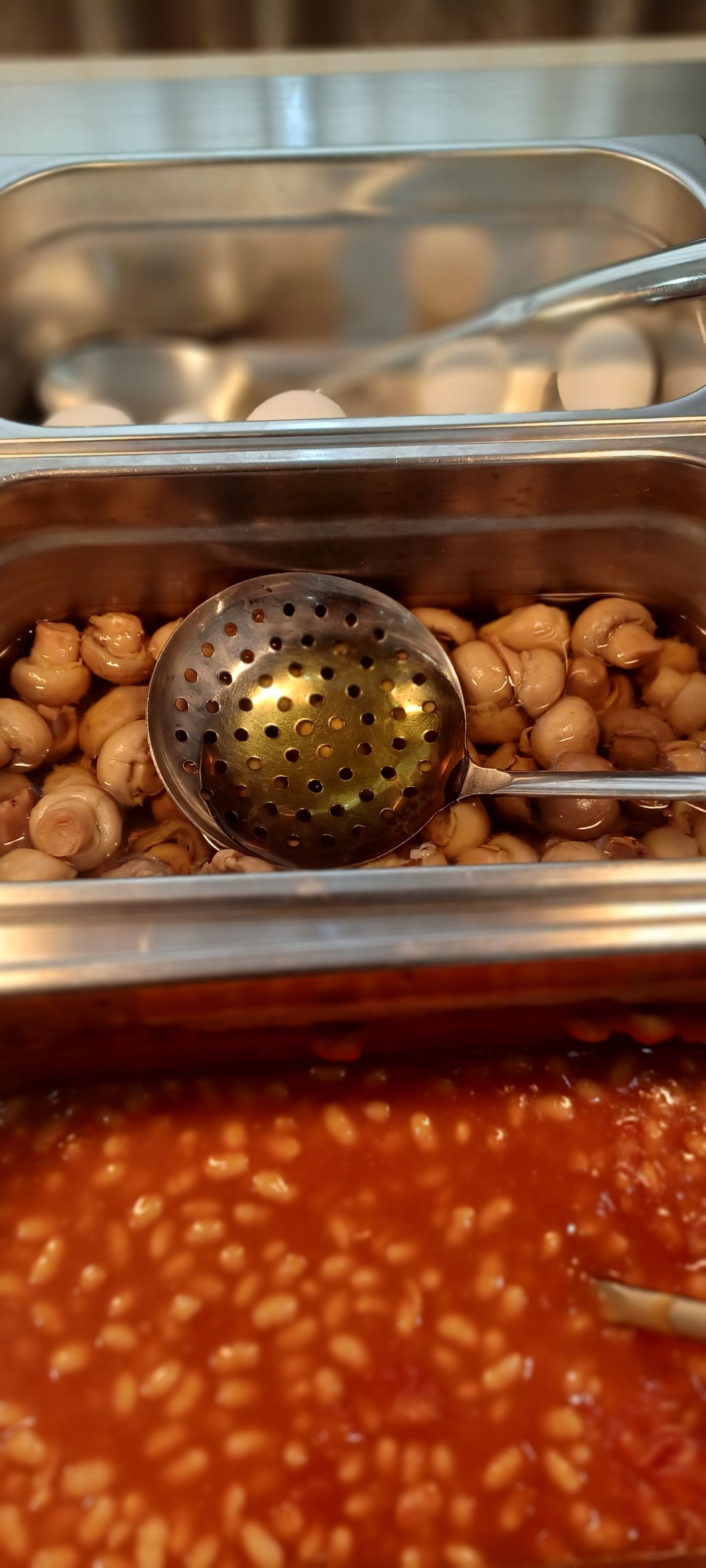 Livas-Hotel-Apartments-Restaurant-46