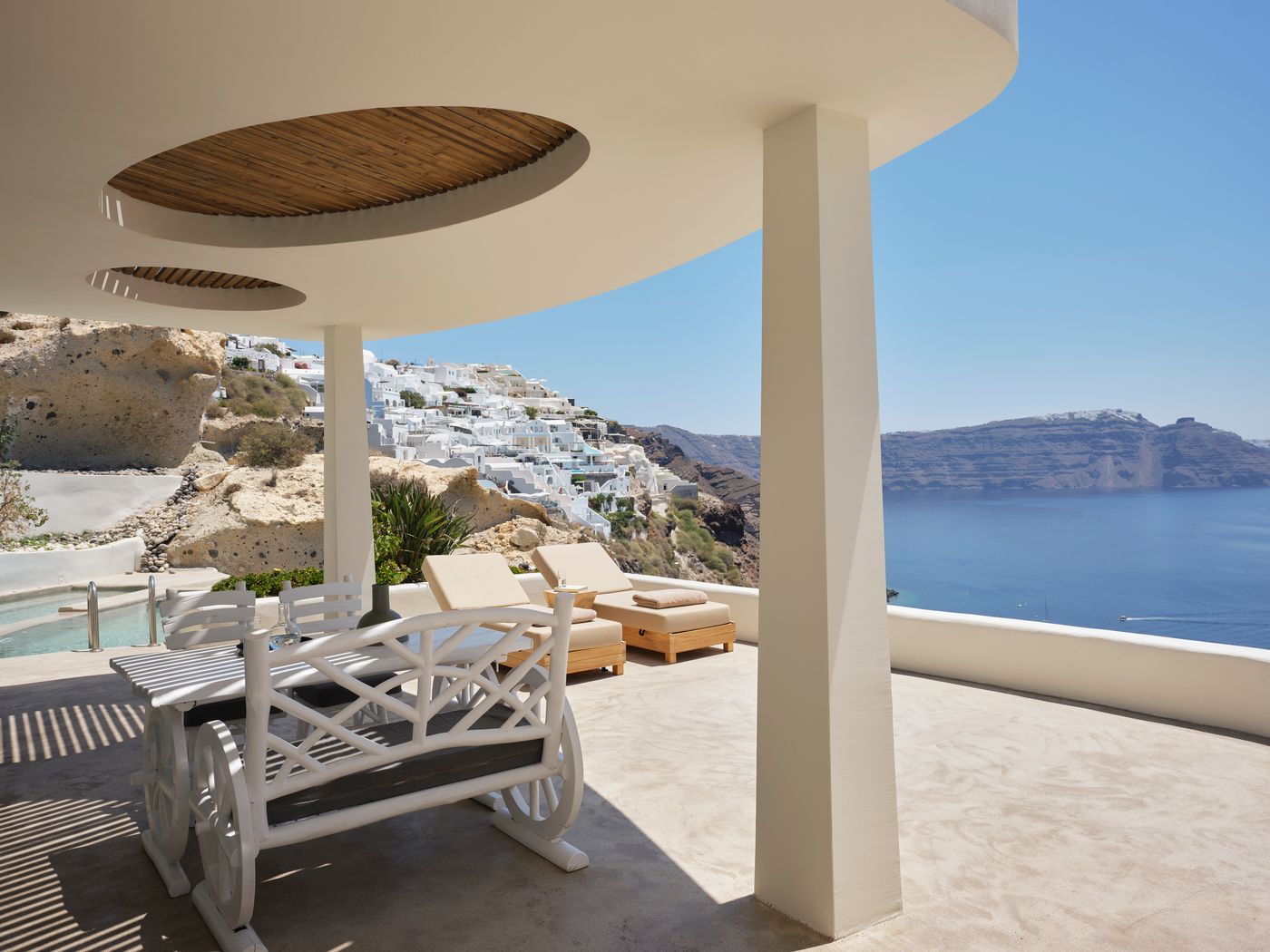 Andronis-Luxury-Suites-Room-68