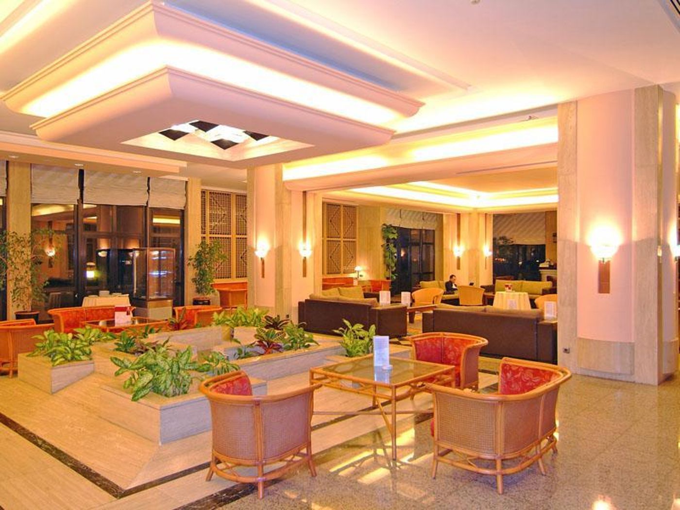 Ozkaymak-Falez-Lobby-41