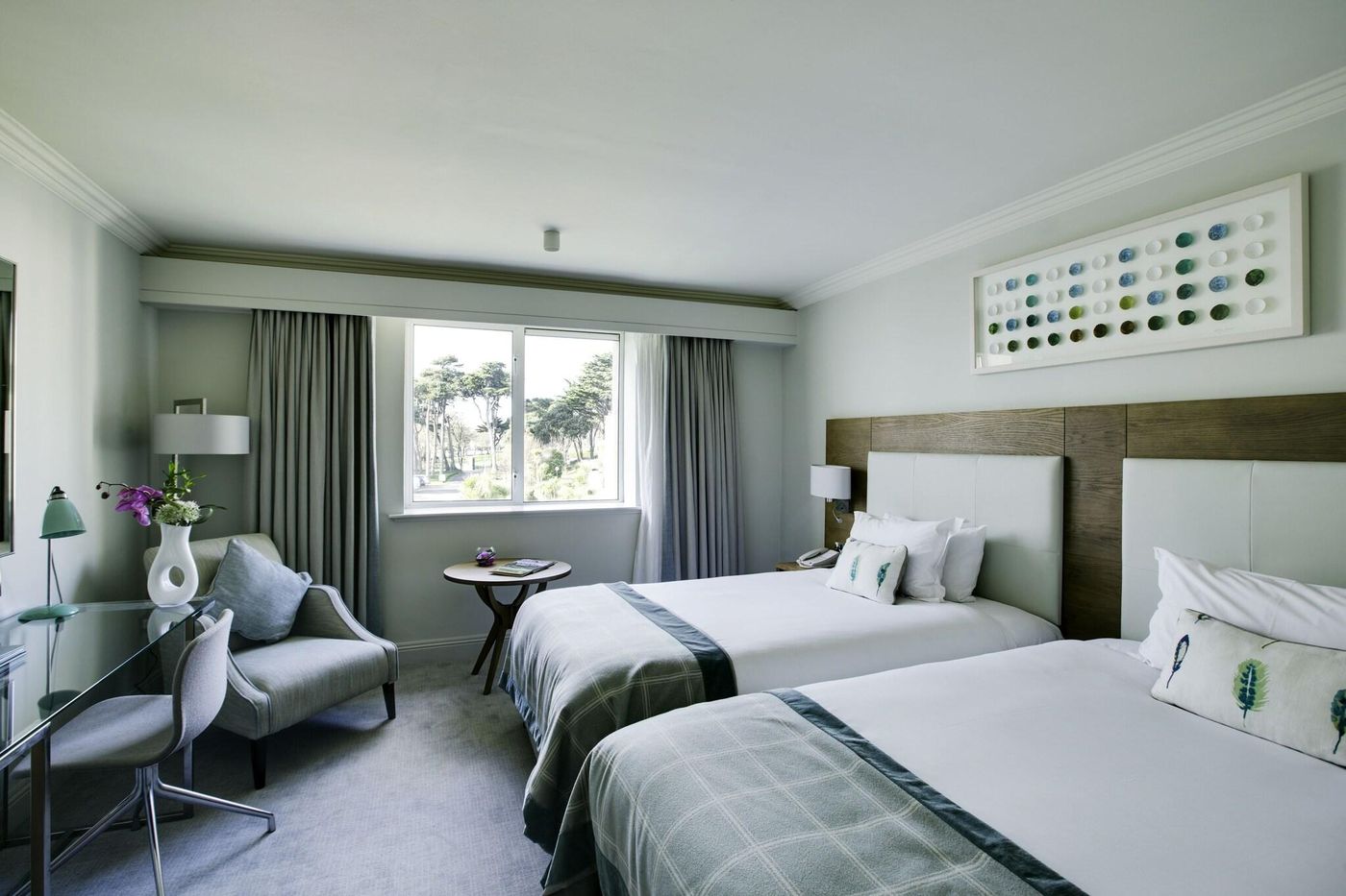 Portmarnock-Hotel-and-Golf-Links-Room-4