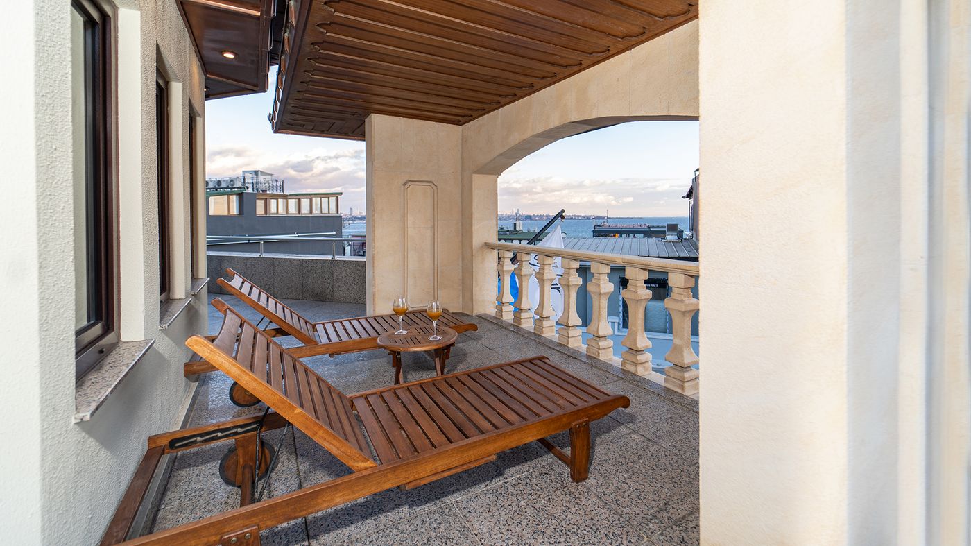 Biz-Cevahir-Hotel-Sultanahmet-Room-1