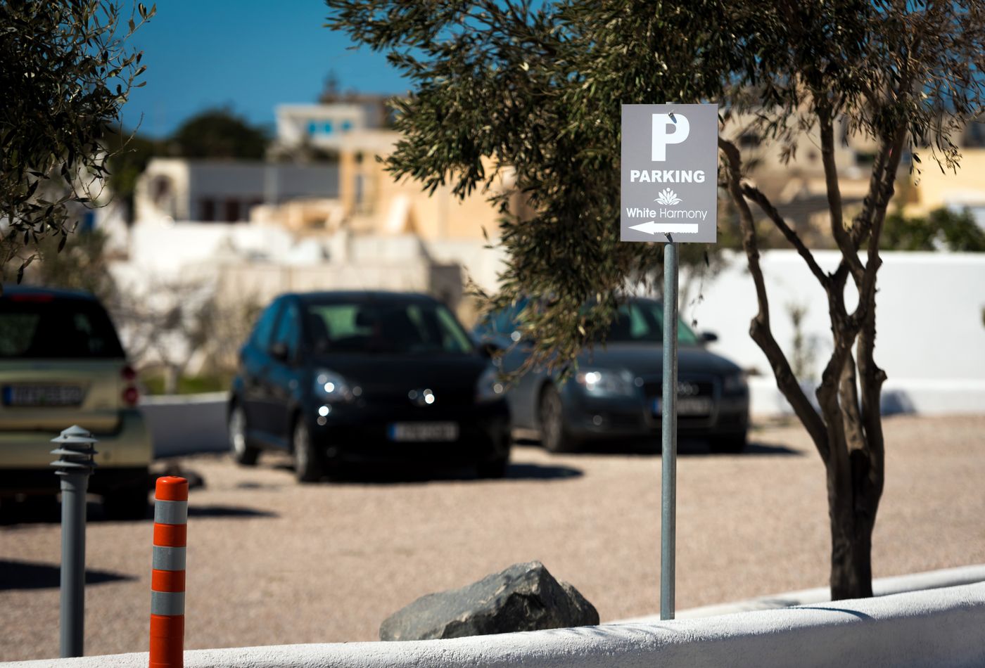 White-Harmony-Suites-General-view-11