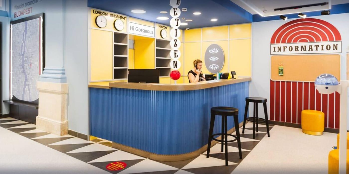 NETIZEN-Budapest-Centre-Hostel-Hotel-Lobby-50