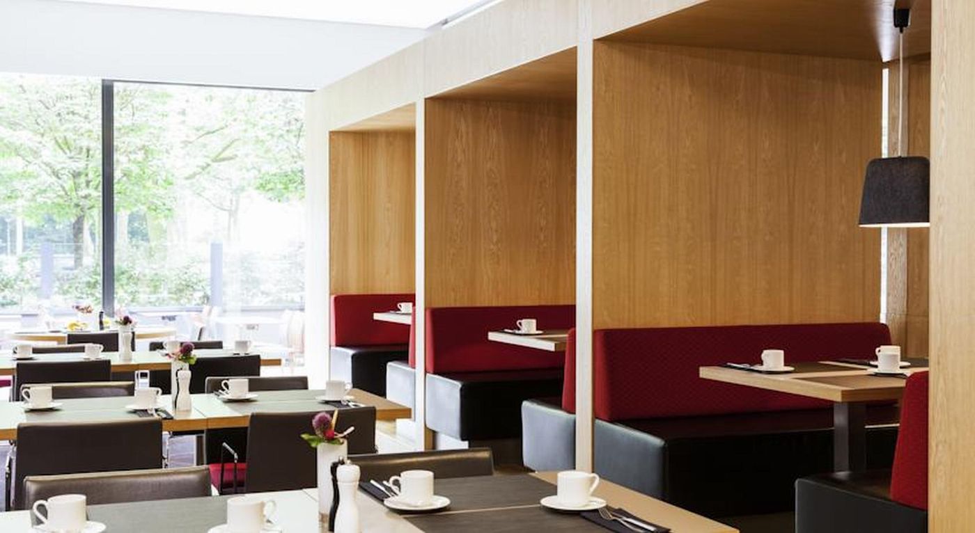 Novotel-Amsterdam-City-Restaurant-57