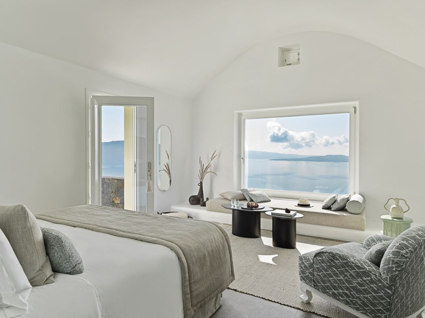 Canaves-Oia-Suites---Adults-Only-Room-24