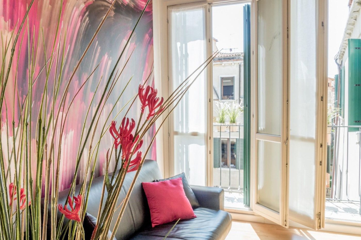 San-Polo-Design-Apartments-Lobby-12