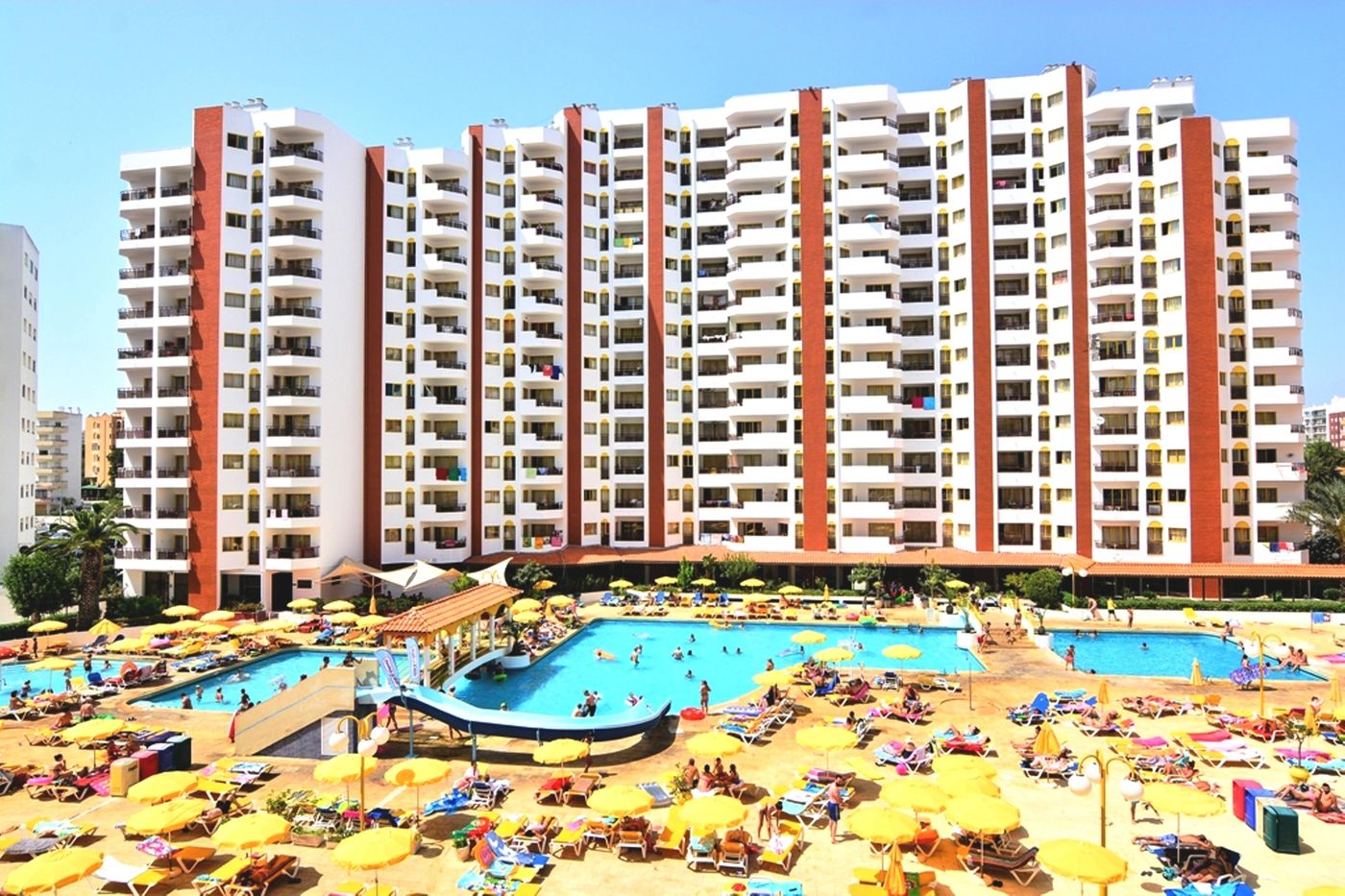 Clube-Praia-da-Rocha-General-view-2