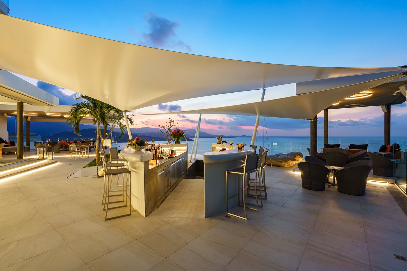 UniQue-BoutiQue-Resort-Restaurant-18