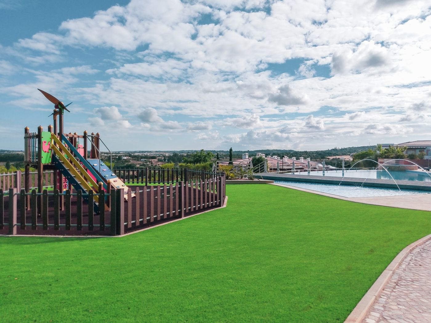 Vale da Ribeira Residences