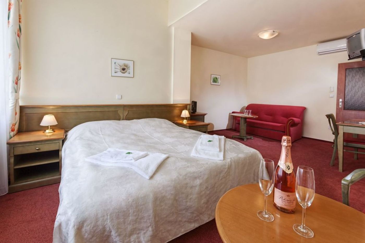 Augustus-et-Otto-Room-13