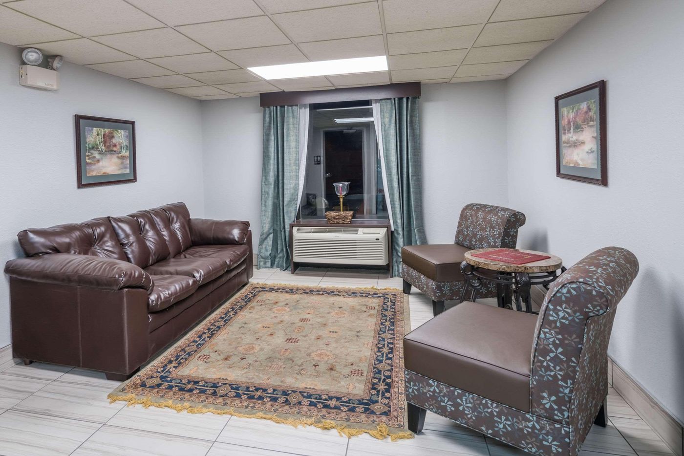 Days Inn By Wyndham Goodlettsville/Nashville-United States-Goodlettsville-Lobby-10